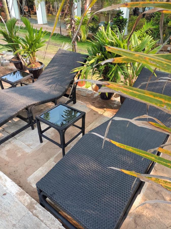 Lucky Beach Resort Trincomalee Exterior foto
