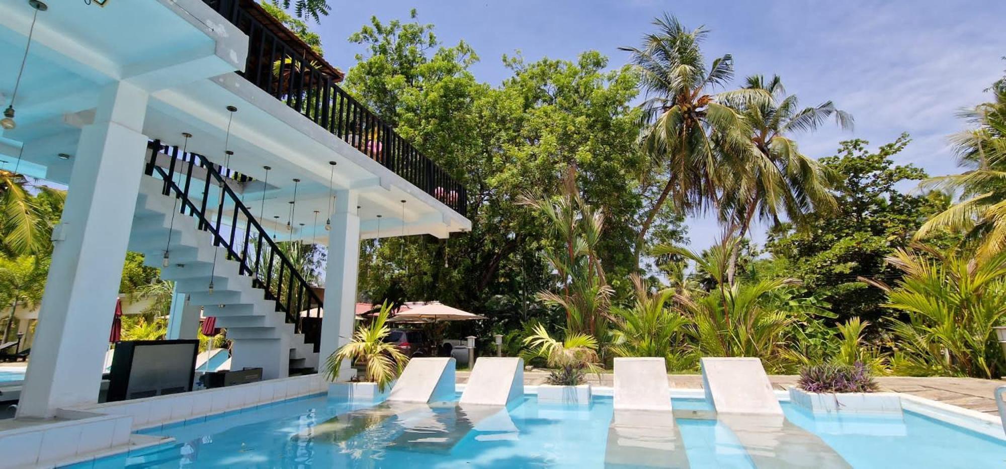 Lucky Beach Resort Trincomalee Exterior foto