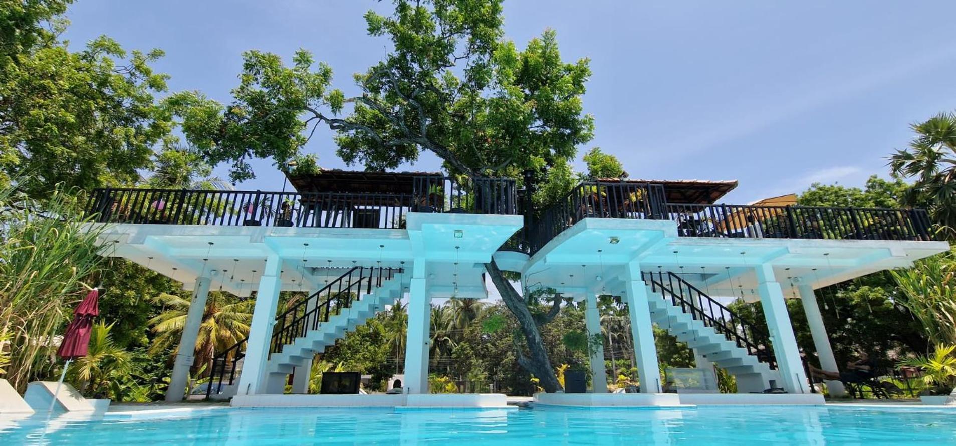 Lucky Beach Resort Trincomalee Exterior foto