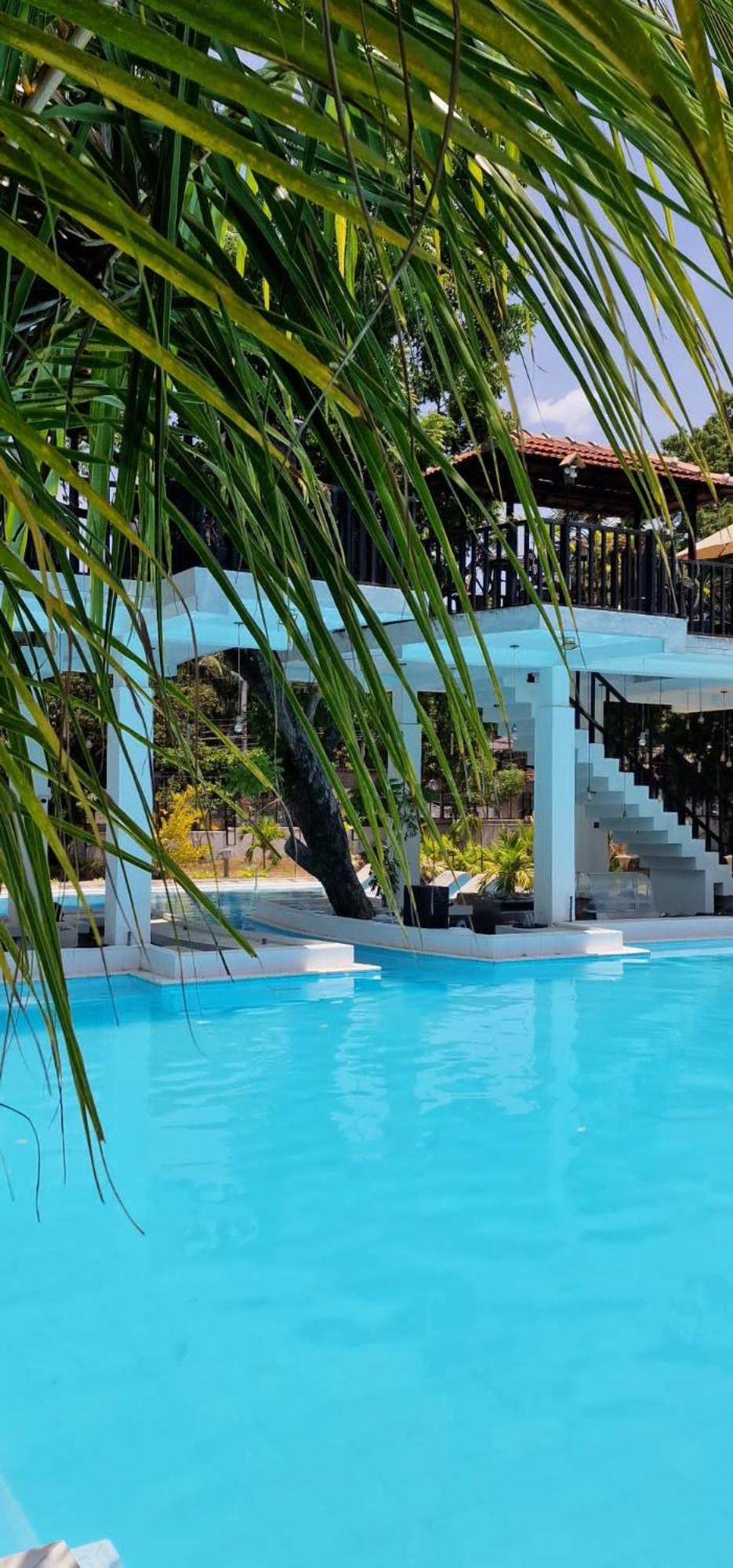 Lucky Beach Resort Trincomalee Exterior foto